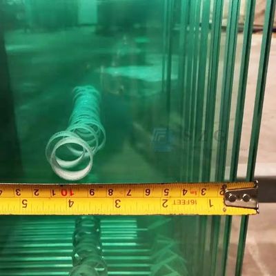 6 mm θραύσιμο γυαλί με τρύπες επεξεργασίας γης και τρυπών